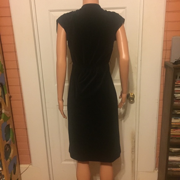 ❌SOLD❌ Rare Vintage Leslie Fay Black Velvet Dress - Picture 5 of 8